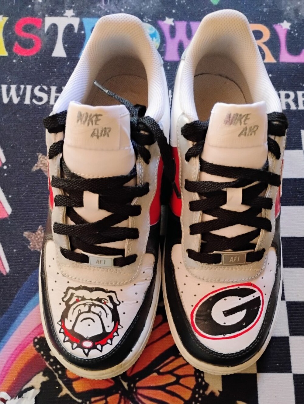Nike Kids Sneakers in White, Black & Red with Graphic Detail